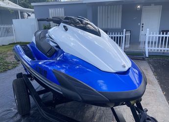 2016 Yamaha Fzr