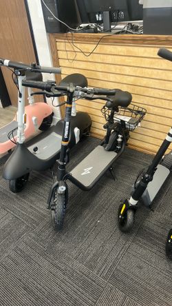 Phantom GOGO R1 e-scooter