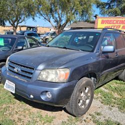2004 Toyota Highlander