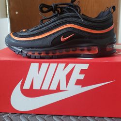 AIR MAX 97 ( KIDS 5) (WOMENS 6.5)