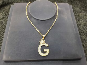 Chain - Yellow Gold 10k (.417) 7.8 grams 22 inch