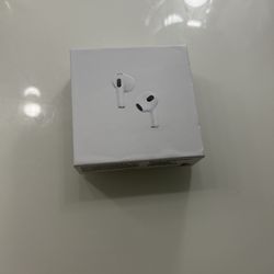 Air Pods Gen 3