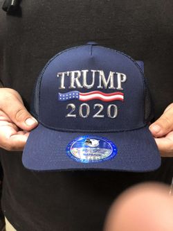 Trump hat