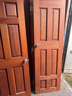 Doors24, 28, 32