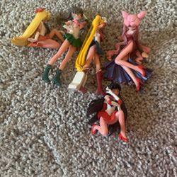 Sailor moon Figurines 