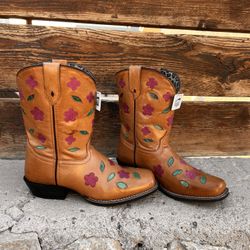 Ladies Cowboy Boots 