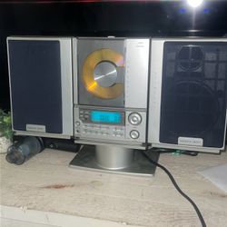 Sharper Image CD player Stereo