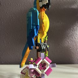 LEGO  3 In 1 Parrot Set 