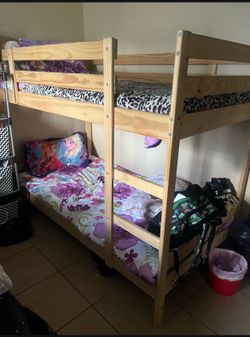 Bunk bed