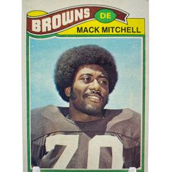 1977 Topps Football Mack Mitchell