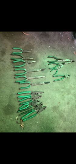 Snapon Green-Handled Pliers