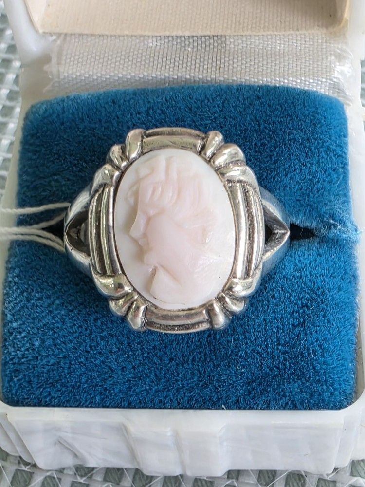 Sterling Silver Cameo Size 10