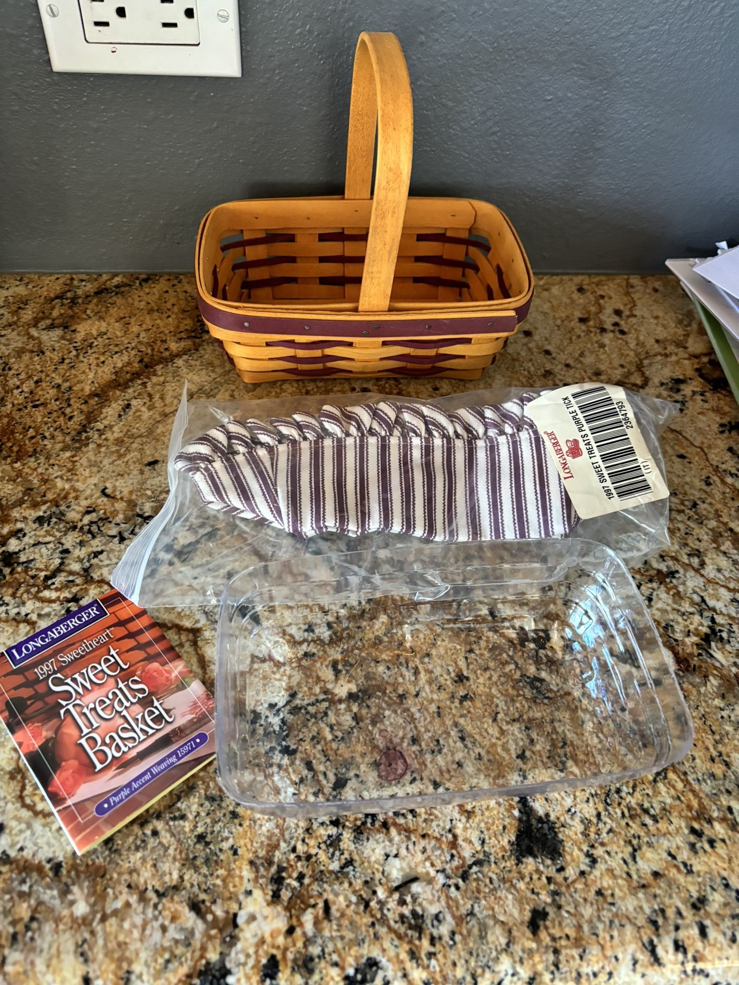 Longaberger Vintage Collectible NWT Purple Weave Sweet Treats Basket Combo