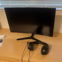 Samsung Monitor, Headset, Tv Stand
