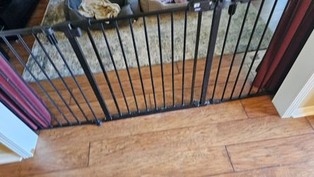 Frisco Extra-Wide Wall-Mounted Pet Gate - Black Metal