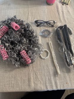 Old Lady Costume Kit Wig Pearls Glasses Chain
