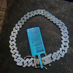 New 8.5" Men's Italian Iced Out Cuban Link MOISSANITE BRACELET  