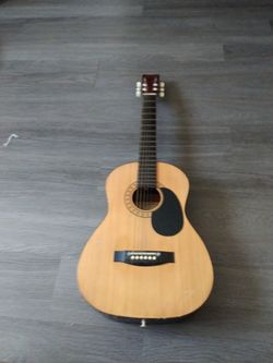 Hohner Guitar With Case