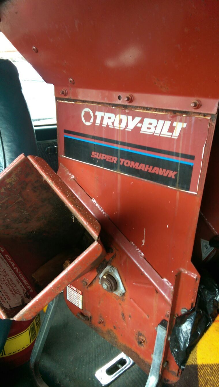 Troy bilt wood chipper