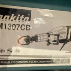 Makita 35lb. Demolition Hammer 1/8 Hex Bit