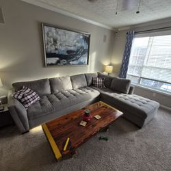 Sectional Couch With Right Facing Chaise