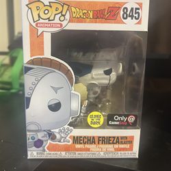 Mecha Frieza (glows In Dark) (only At Gamestop)
