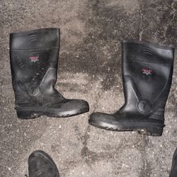 9 Men Boots 