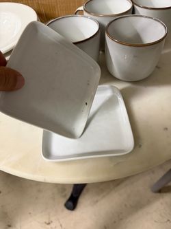 Cups and soup plates