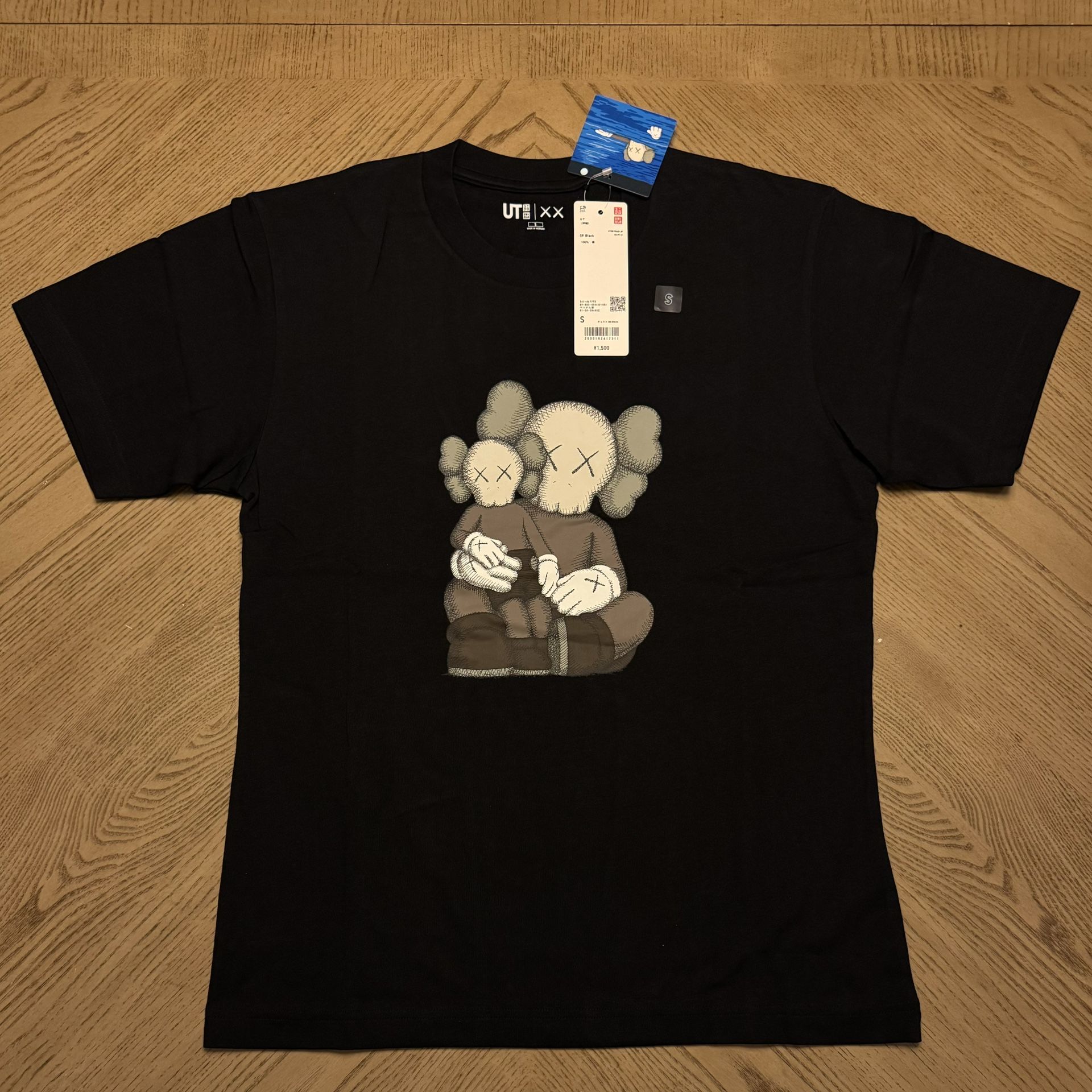 KAWS UT TEE (NEW) SIZES S-M-L