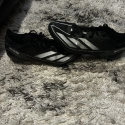 Black adidas football cleats size 11.5 (WITH BOX)