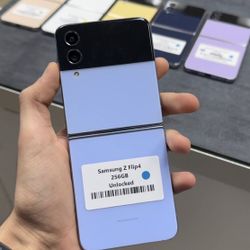 Samsung Galaxy Z Flip 4