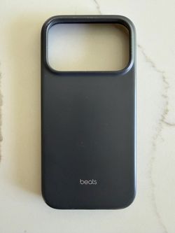 Beats Iphone 17 Pro Case - Black