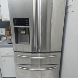 Samsung French Door Refrigerator 