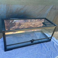 Reptile Terrarium  30x13x13