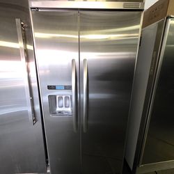 36" KITCHENAID BUILT IN STAINLESS STEEL REFRIGERATOR