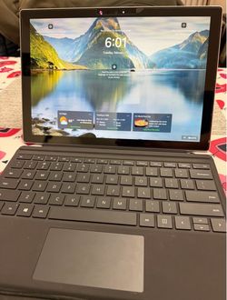 Microsoft - Surface Pro 7 - 12.3" Touch Screen - Intel Core i5 - 8GB Memory - 128GB SSD with Black Type Cover - Platinum