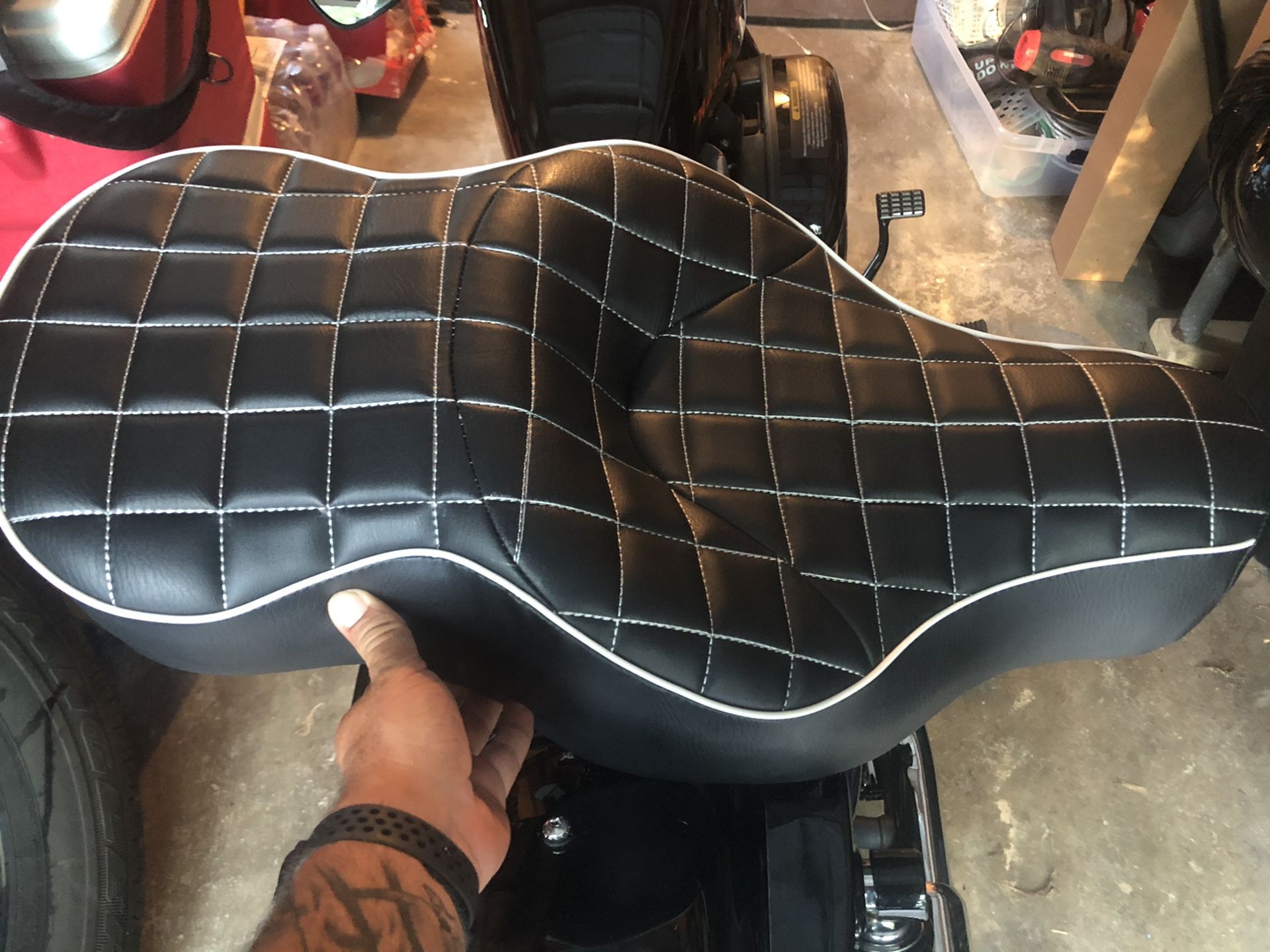 2 up Harley sportster seat
