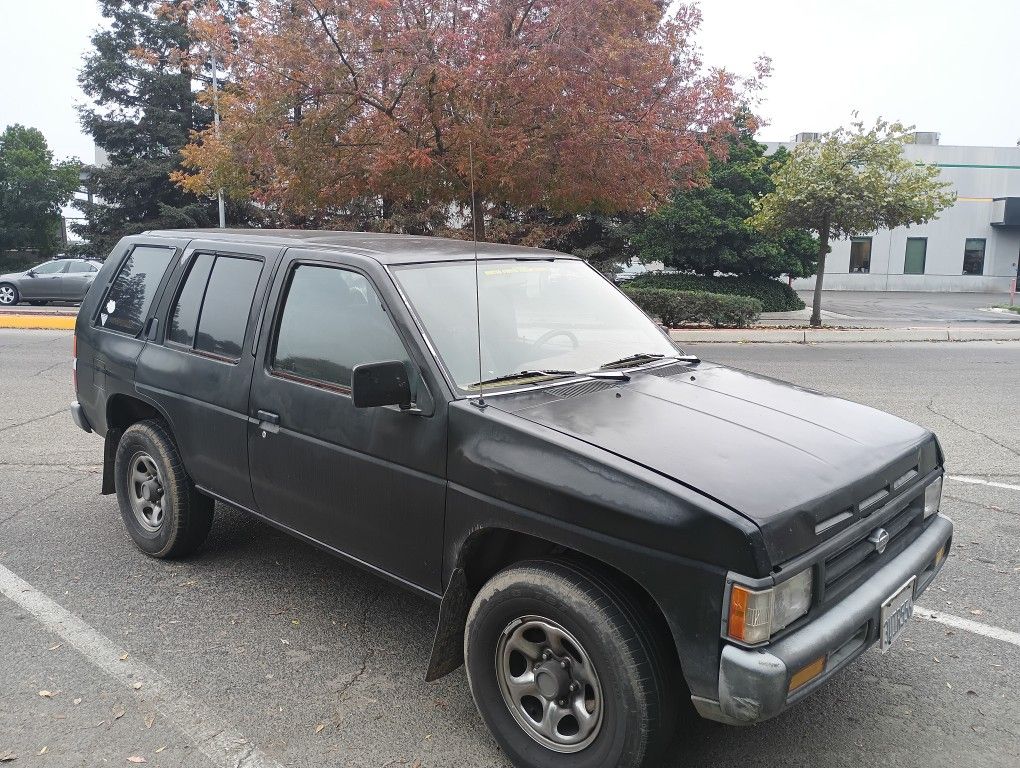 1995 Nissan Pathfinder