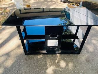 GLASS BLACK TABLE OR STAND TABLE TIVI..GREAT CONDITION LIKE NEW