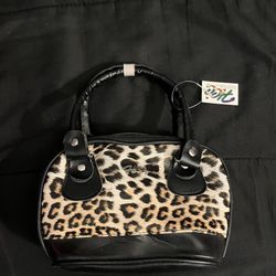 Cheetah Purse 🖤