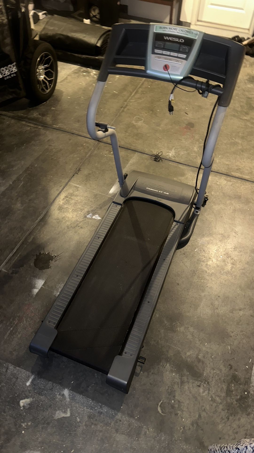 Weslo Cadence CT 4.8 Treadmill – Works Great