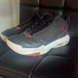 Nike Air Jordan Max Aura 4 Shoes Bred Black Red White 