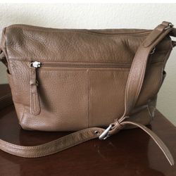 Stone Mountain Leather Purse