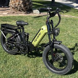Cryusher Kommoda 2.0 Fat Tire E-bike