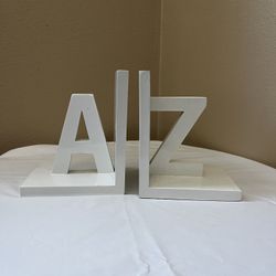 Weighted Book Holders