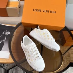 Louis Vuitton Time Out 56