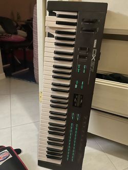 Yamaha dx27 keyboard
