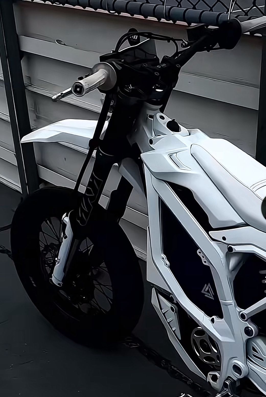 Fully Built Serron Ultra Bee