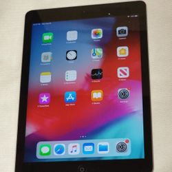 EXCELLENT CONDITION BLACK APPLE iPad AIR LOW PRICE 