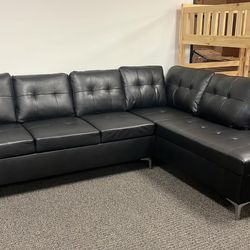 🚚 Same Day Delivery 🚚 Vancouver 2-Piece Sectional with Right Chaise $799.00